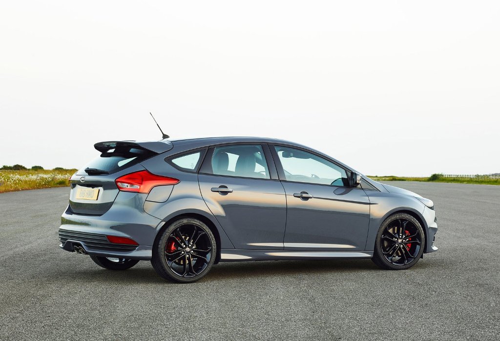 Image of: Ford Focus ST Image