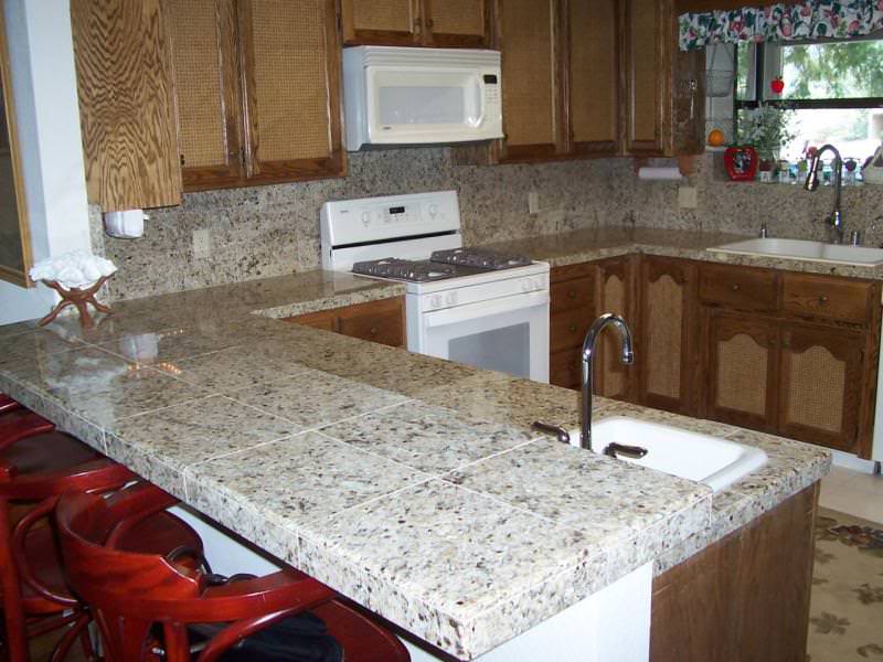 Image of: Tiling-A-Countertop-Edge
