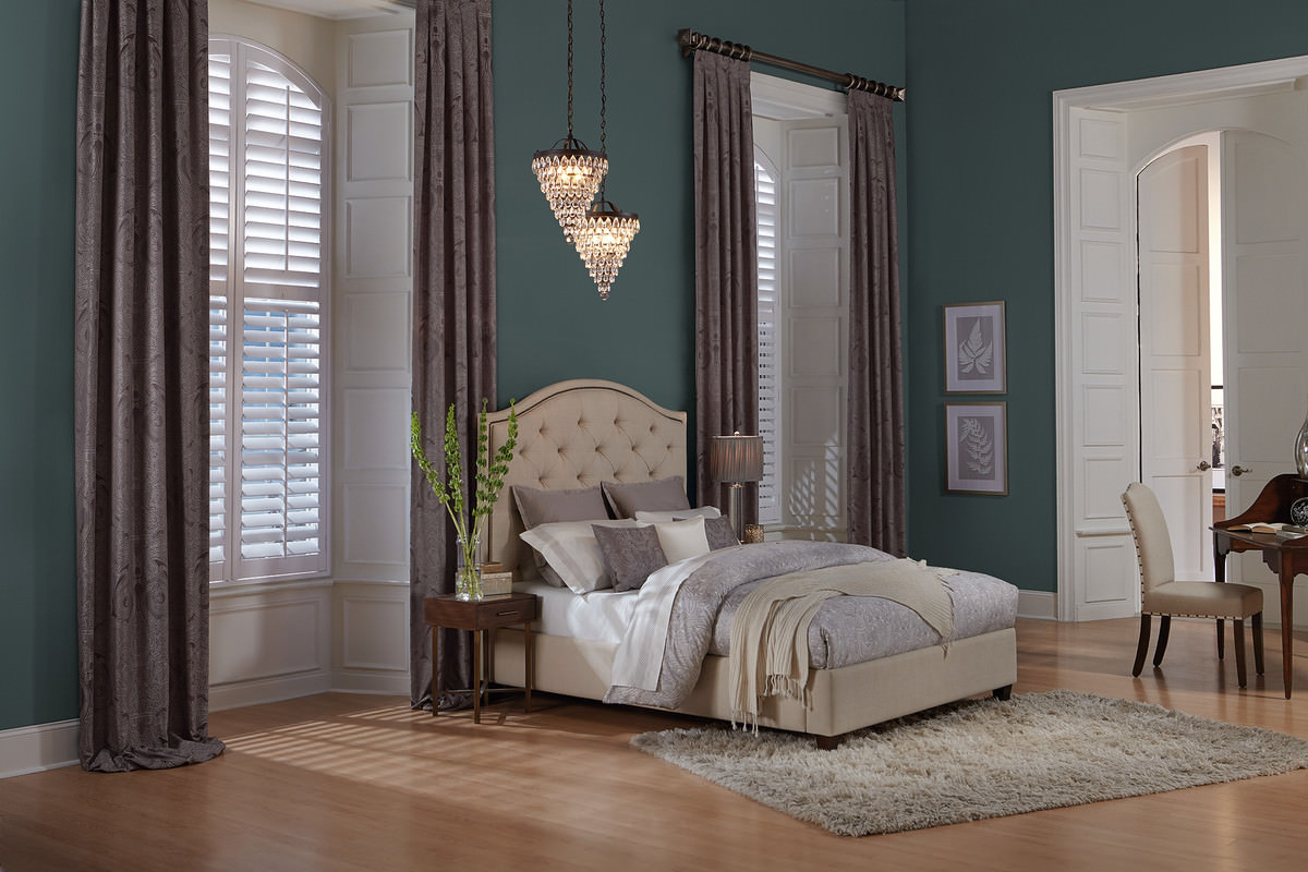 Image of: Window Treatment Ideas For Bay Windows In Bedroom