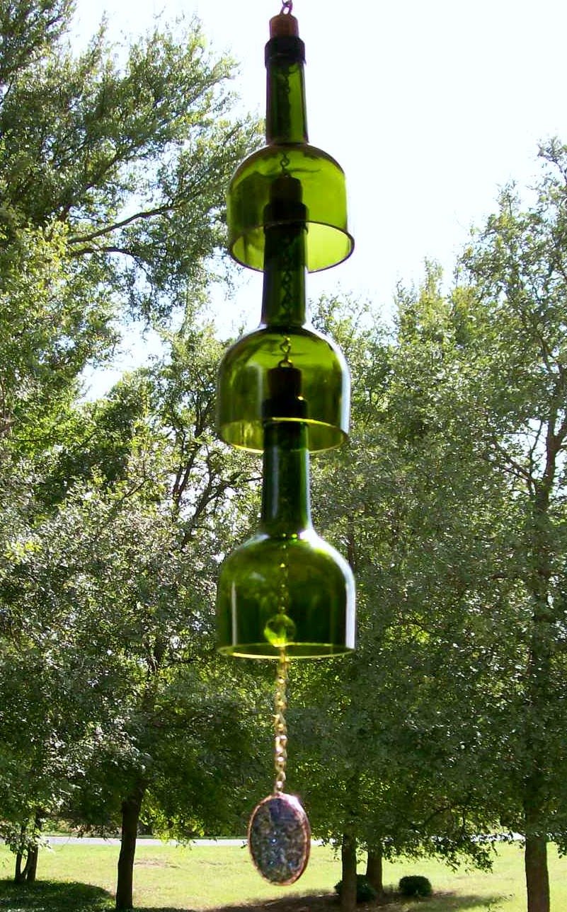 Image of: Wine-Bottle-Recycle-Creativity