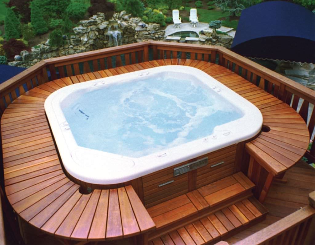 Image of: Deck Designs Hot Tubs