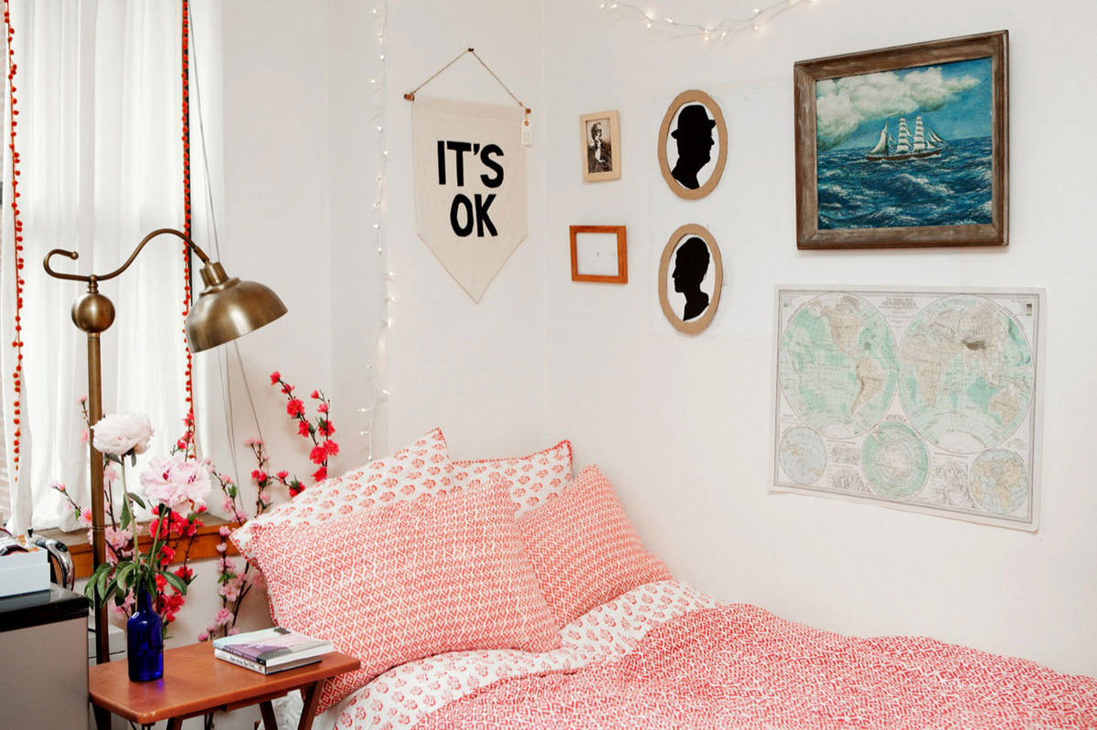 Image of: Decorate Dorm Room Budget