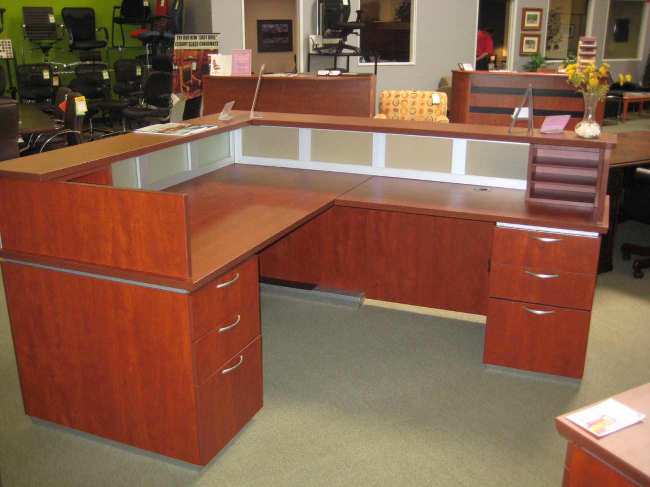 Image of: L Shaped Reception Desk