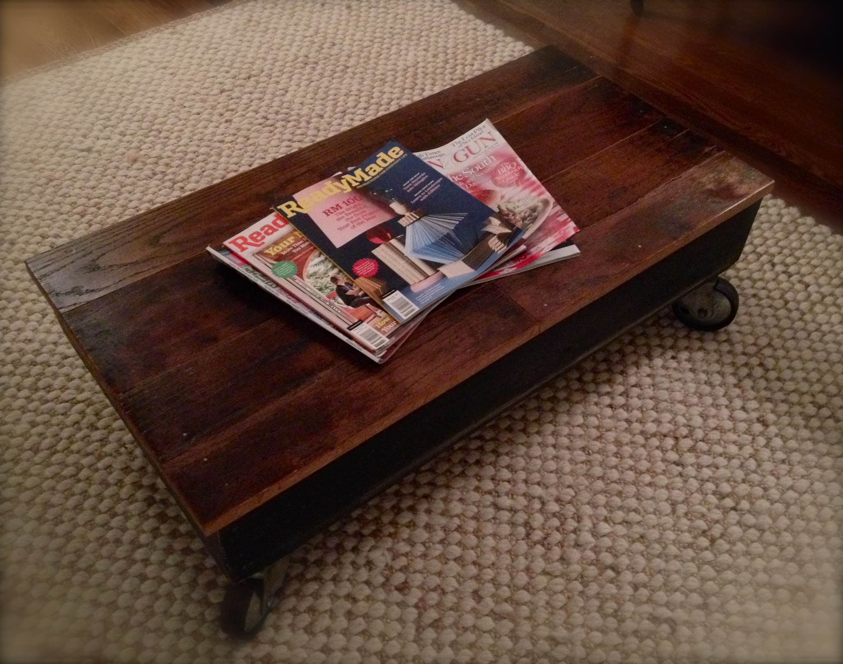 Image of: Upcycled-Round-Coffee-Table