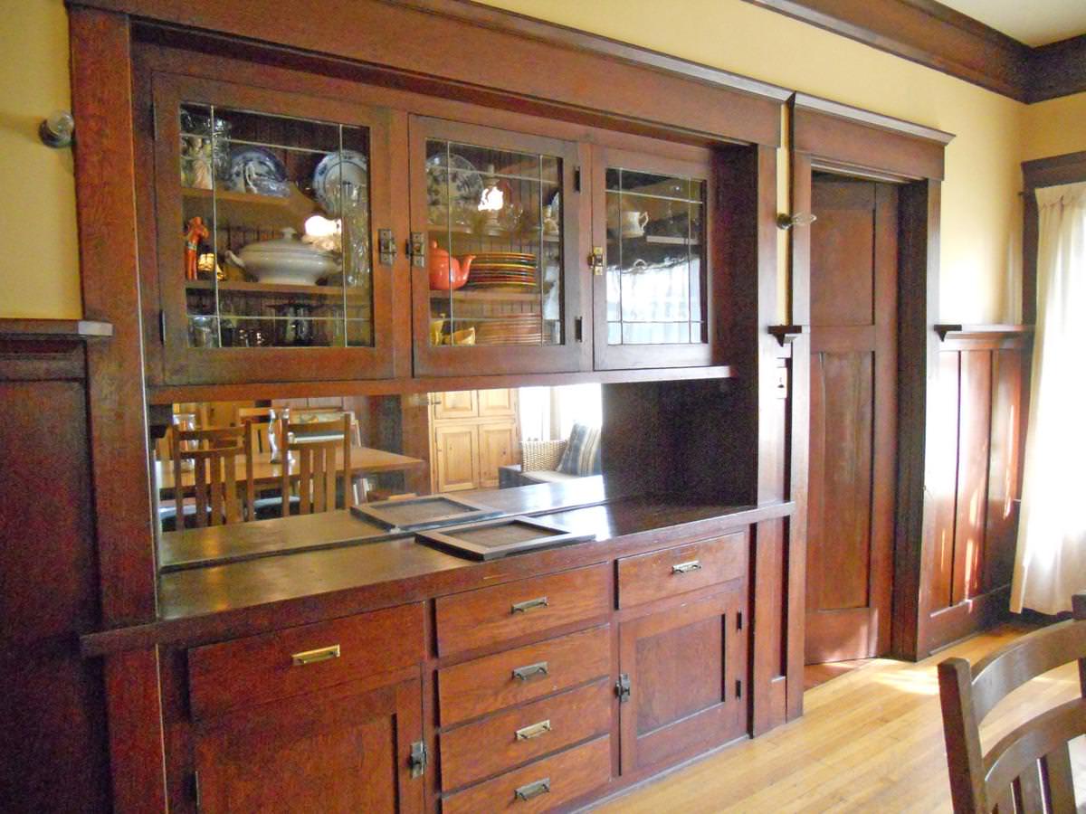 dining-room-built-in-hutch